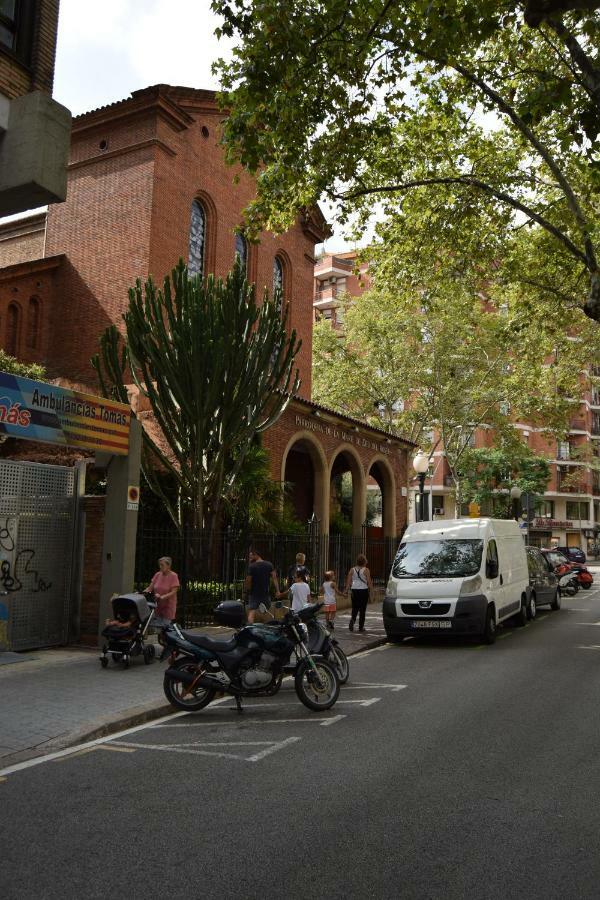 Apartamento Apartament Sagrada Familia Barcelona Exterior foto